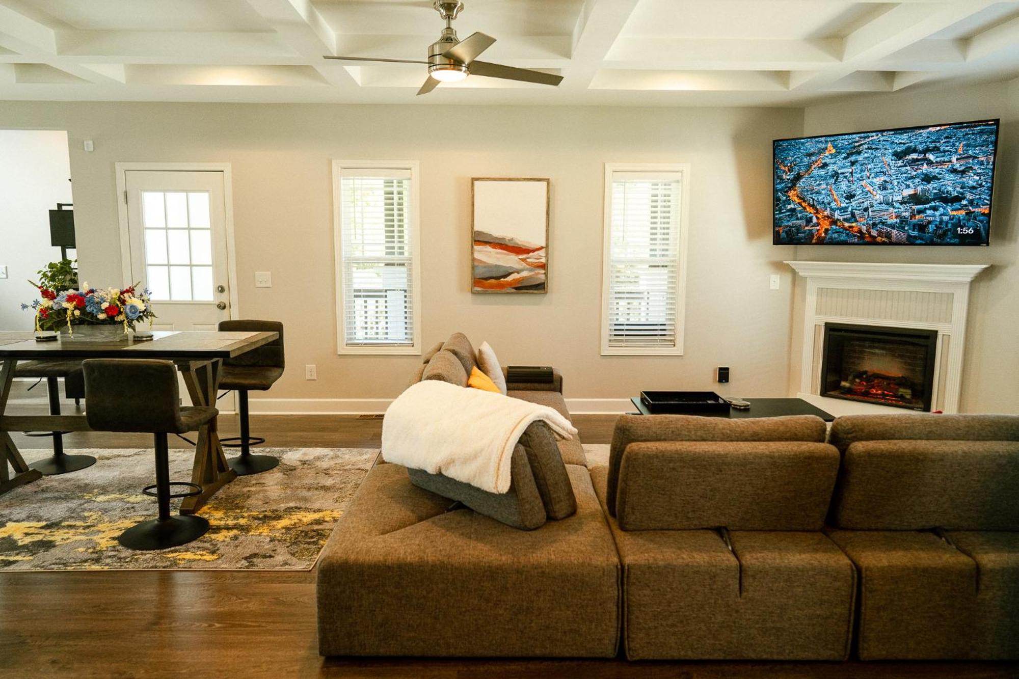 Enjoy This Mini-Mansion Near Downtown And The Airport! Atlanta Dış mekan fotoğraf